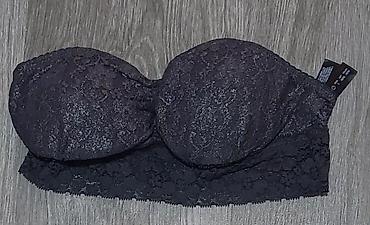 Čipkasti bandeau grudnjak – crni - Model: bandeau/bez bretela na lalafo.rs Čipkasti bandeau grudnjak – crni - Model: bandeau/bez bretela
