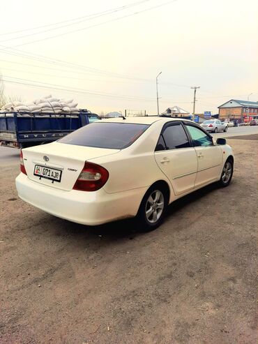 трактир мини: Toyota Camry: 2002 г., 2.4 л, Автомат, Бензин, Седан