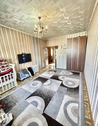купить квартиру в 10 микрорайоне: 2 комнаты, 48 м², 105 серия, 5 этаж, Косметический ремонт