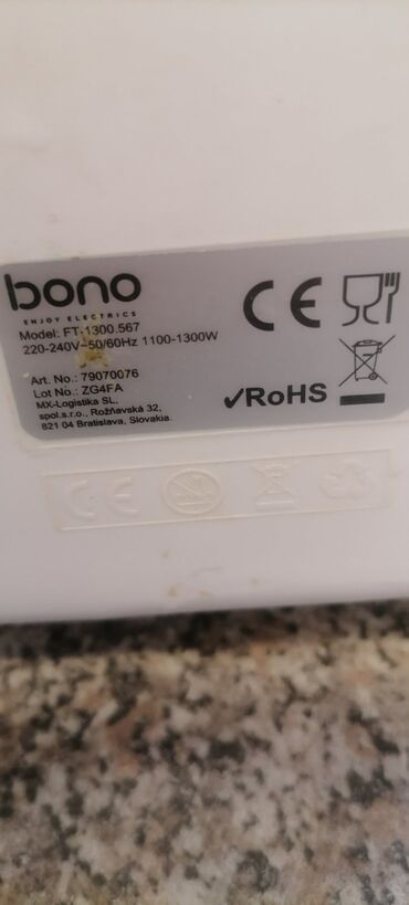 Kaloriferi: Friteza Bono manja kao nova je.
Dobra
 Mirjevo — 13