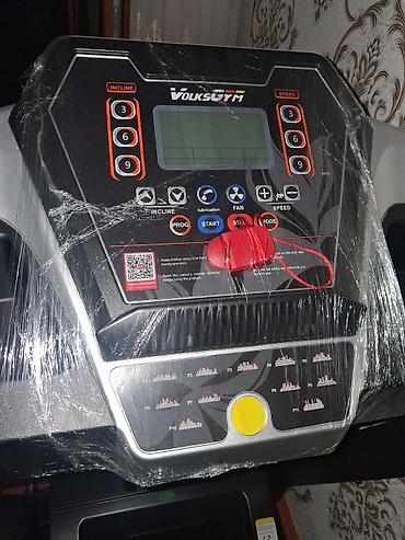 idman trenajoru: VOLKSGYM qaçış aparatı - Konsol: geniş LCD ekran, sürətli düymələr — 1