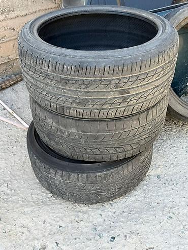 44 2: Комплект автомобильных шин 225/40 R18 88W - Размер: 225/40 R18 - — 1