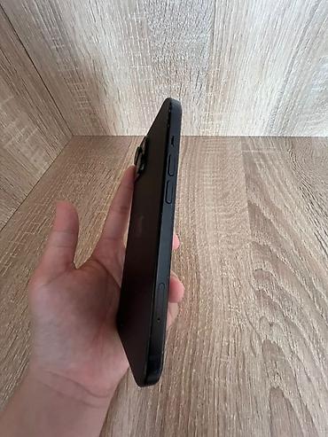 Apple iPhone: IPhone 15, Б/у, 128 ГБ, Черный, Кабель, 88 % — 5