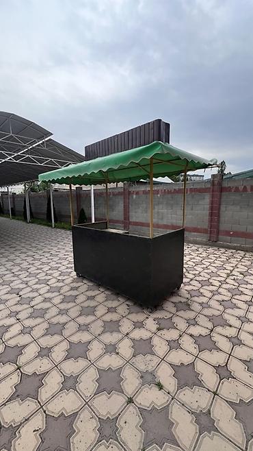 бутка на калесах: Передвижной торговый киоск с навесом, прилавок для уличной торговли — 5