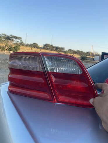 Soyutma və qızdırma sistemləri: Mercedes-Benz 2000 il, Orijinal, Almaniya, İşlənmiş