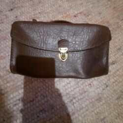 Torbe: 3 kožne tašne cena 1000 — 12