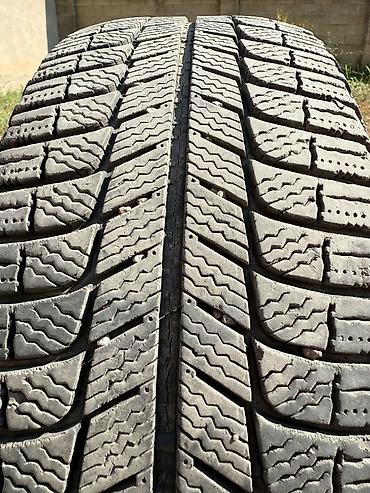 black ice: Шины 205 / 55 / R 16, Зима, Б/у, Легковые, Michelin — 2