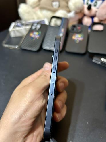 iphone 2 sim: IPhone 15 Pro, Б/у, 256 ГБ, Blue Titanium, Зарядное устройство, Защитное стекло, Чехол, 86 % — 4
