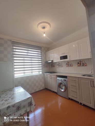 Həyət evi alıram: 3 otaqlı, 400 kv. m, Orta təmir