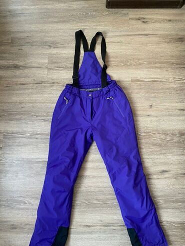 Пуховики и зимние куртки: Горнолыжный (сноуборд) комплект, куртка + штаны. Состояние 10 из 10 — 10