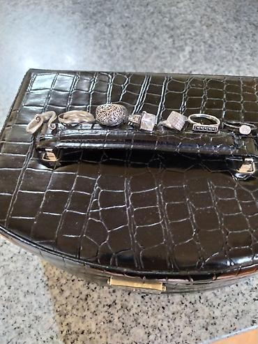 Серебряные кольца: Серебряные кольца,в отличном состоянии,почти новые, размеры 17-18-19 — 8