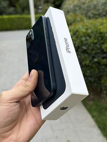 Apple iPhone: IPhone 13, Qara, Face ID — 17