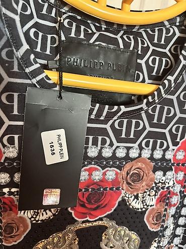 qara pp: Philipp Plein qadın köynəyi – uzunqollu, dairəvi yaxalı model. Qara — 2