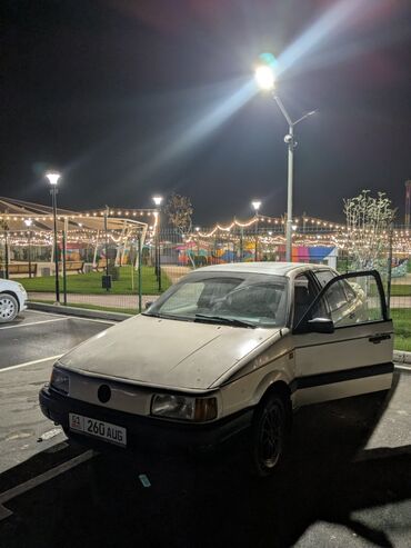 двигатель пассат б3 1.8 моно купить в бишкеке: Volkswagen Passat: 1989 г., 1.6 л, Автомат, Бензин, Седан