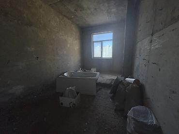 Mənzillər: 3 otaqlı, Yeni tikili, 121 kv. m — 2
