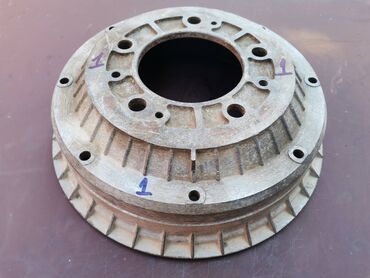 Auto delovi: Dobosi kocnica Lada 2121,21213,21214 Niva br. 1,2. Polovno, ocuvano — 4