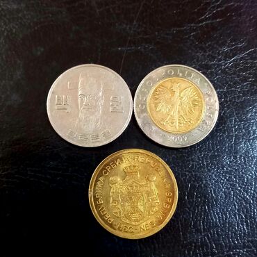 Sikkələr: Müxtəlif ölkələr müxtəlif illər. Biri 3-4 azn — 26