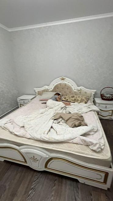 Продажа коттеджей и домов: 6 комнат и более, 220 м², 4 соток, Бишкек, Рухий Мурас ж/м Собственник — 12