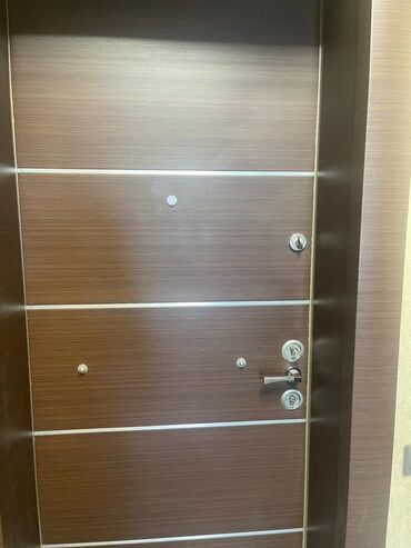 Kilid ustası xidmətləri: Xarici qapıların təmiri və defarmasiyası zamokların təmiri və — 3