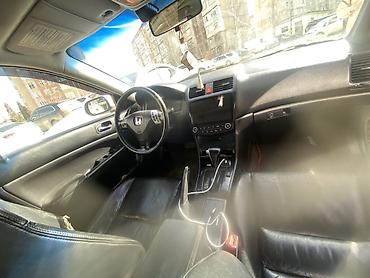 Honda: Honda Accord: 2003 г., 2.4 л, Автомат, Бензин, Седан — 10