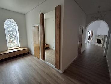 Долгосрочная аренда домов: 220 м², 8 комнат — 10