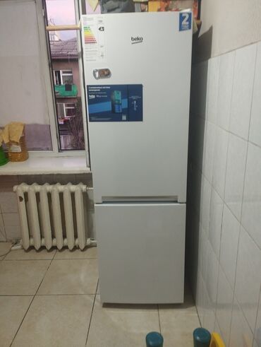холодильники талас: Муздаткыч Beko, Эки камералуу, Less frost, 65 * 180 * 45