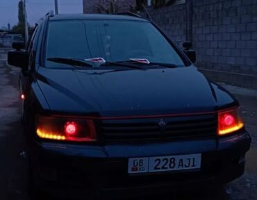 продается в рассрочку машина: Mitsubishi Space Wagon: 1999 г., 2.4 л, Автомат, Бензин, Минивэн