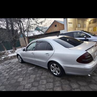 Транспорт: Mercedes-Benz E 220: 2004 г., 2.2 л, Типтроник, Дизель, Седан