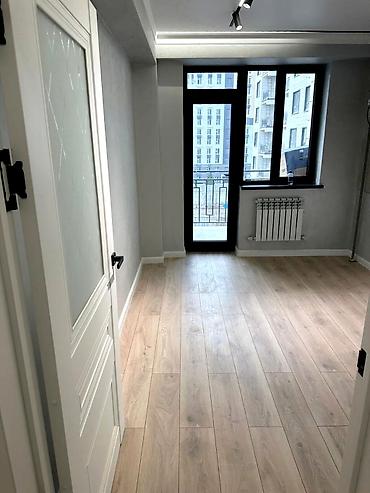 Продажа квартир: 1 комната, 42 м², Элитка, 7 этаж, Дизайнерский ремонт at lalafo.kg — 5 Продажа квартир: 1 комната, 42 м², Элитка, 7 этаж, Дизайнерский ремонт — 5