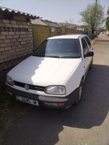 машина которгуч: Volkswagen Golf: 1992 г., 1.4 л, Механика, Бензин, Хэтчбэк