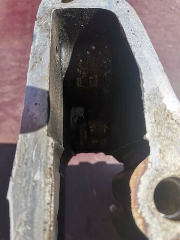 Auto delovi: Glava motor Lada 2121,21213 Niva br.5. Polovna, ocuvana. Skinuta sa — 14