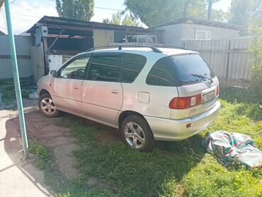 толкар машина: Toyota Ipsum: 1999 г., 2 л, Механика, Бензин, Минивэн