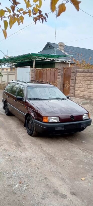 фолсваген транспортер: Volkswagen Passat: 1993 г., 1.8 л, Механика, Бензин, Универсал