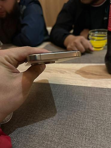 Apple iPhone: IPhone 16 Pro Max, 256 ГБ Характеристики и детали: - Модель: iPhone — 3