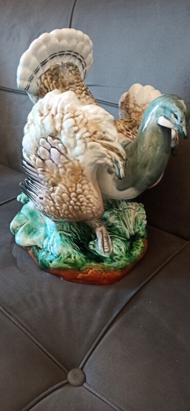 Qədim tikiş maşınları: Məhsul: Singer mexaniki tikiş maşını (antik model) Xüsusiyyətlər: - — 29