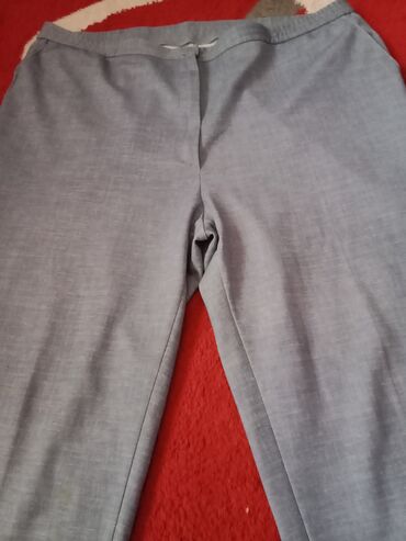zenske sive pantalone: XL (EU 42), Normalan struk, Ravne nogavice