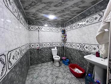 Köhnə tikili: Satış üçün 2otaqlı mənzil. Planlaşdırma: - Geniş qonaq otağı: divar — 9