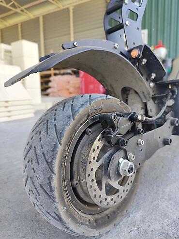 Elektrikli samokatlar: Elektrik samokat 11", > 1000 Vt, > 45 km/s — 11