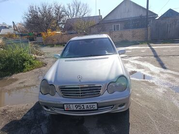 фит ист: Mercedes-Benz : 2001 г., 2.6 л, Автомат, Бензин, Седан