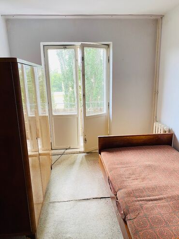 Продажа квартир: 2 комнаты, 50 м², Индивидуалка, 2 этаж, Старый ремонт — 3