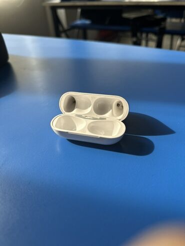 айрпо: AirPods pro2 состояние хорошая, оригинал торг есть!