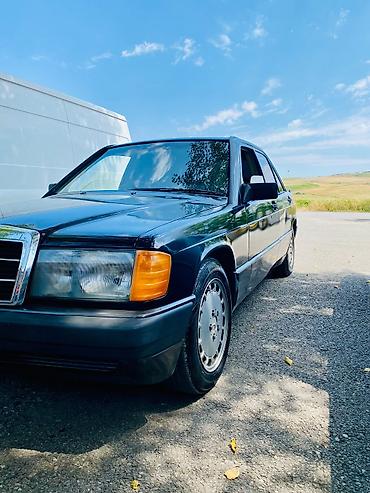 bmw diski r19: Mercedes-Benz 190-Series: 1.8 l | 1992 il Sedan — 3