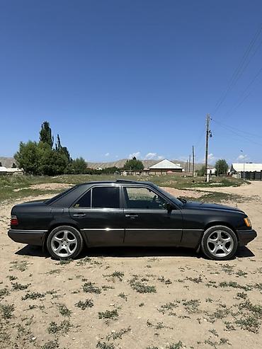 jac 9: Mercedes-Benz W124: 1993 г., 2 л, Механика, Бензин, Седан — 10