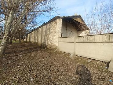 Продажа складов и мастерских: Продаётся угловой участок под склад/База производство Площадь: 76 — 6