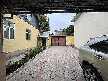 174: Выставлен дом на продажу в центре города Усенбаева 174, за ЦОН, ниже — 7