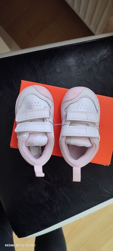 mikrofon za devojcice: Nike, Size - 21, Waterproof at lalafo.rs mikrofon za devojcice: Nike, Size - 21, Waterproof