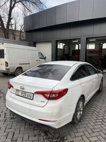 Hyundai: Hyundai Sonata: 2019 г., 2 л, Автомат, Газ, Седан — 4