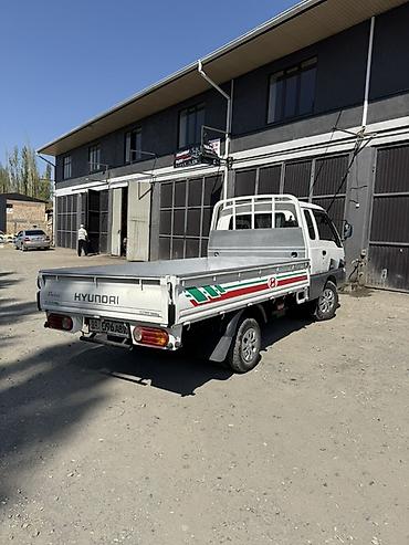 г бишкек портер 1: Срочно продаю!!! Hyundai Porter (бортовой малотоннажный грузовик) - — 3