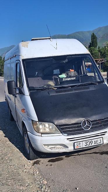 мото зонтик: Mercedes-Benz Sprinter (W903) — белый микроавтобус/фургон. Основные — 3