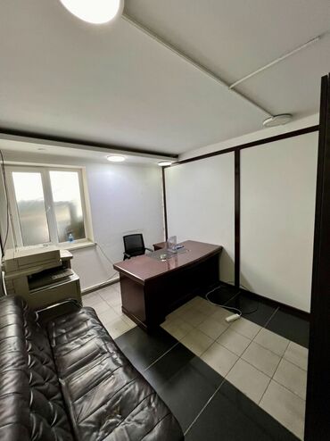 Улан мкр Сдается офисное помещение 315кв с мебелью на 2 этаже С